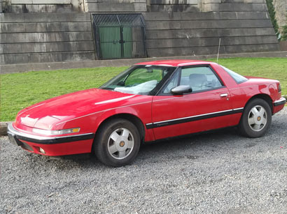 	1988 Red Buick Reatta Coupe $1,000