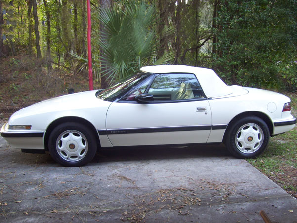 	1990 White Buick Reatta Convertible $25,000