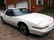 1989 White Buick Reatta Coupe Lancaster OH $2000
