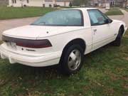 1990 White Buick Reatta Coupe $7,700